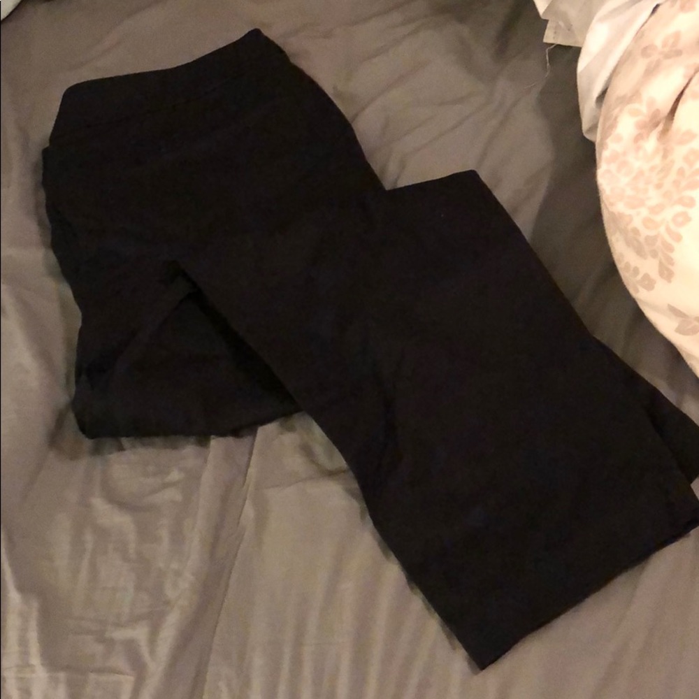 Old Navy Pixie Pants - NWT